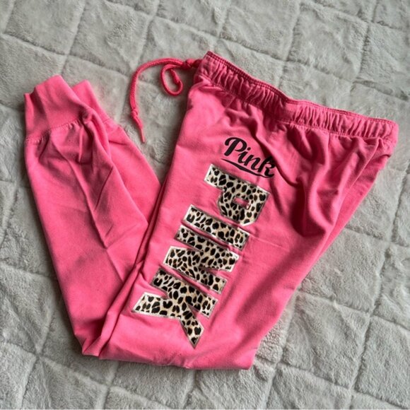 Victoria's Secret PINK | Hot Pink & Cheetah Print Joggers | Size Extra Small - Picture 4 of 12